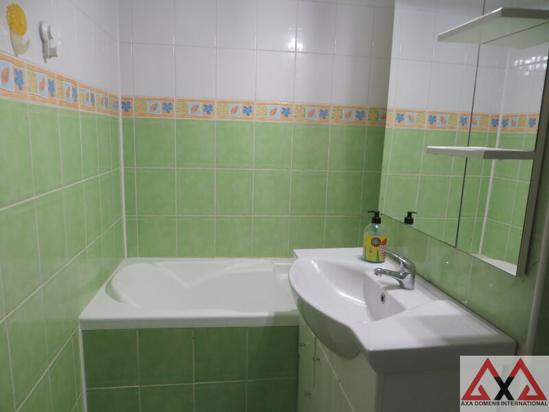 Vitan Mall, decomandata, 42 mp, etaj 2